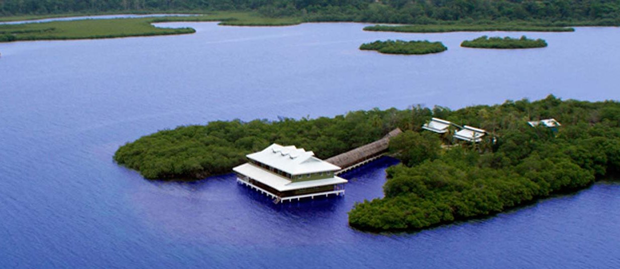 Laguna Azul Eco-Lodge