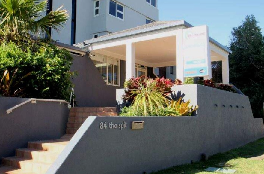 84 The Spit Holiday Apartments