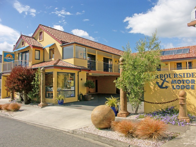 Harbourside Lodge