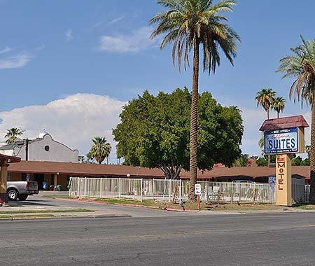 California Suites Motel