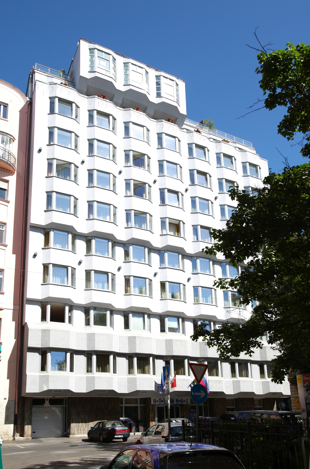 Medos Hotel