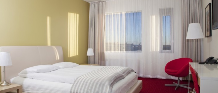 Airport Hotel Aurora Star