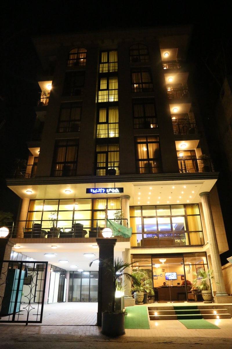 Caravan Hotel
