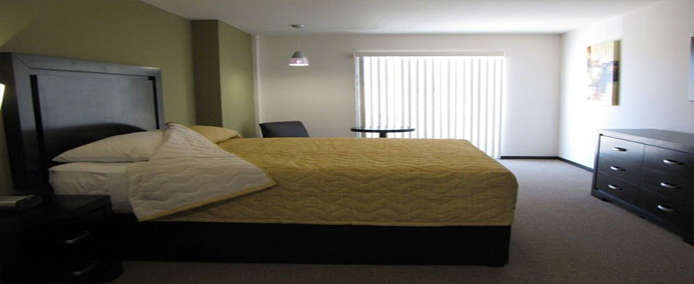 Nuvo Hotel & Apartments