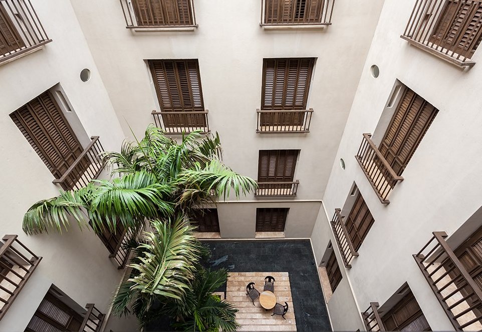 Bastion Luxury Hotel