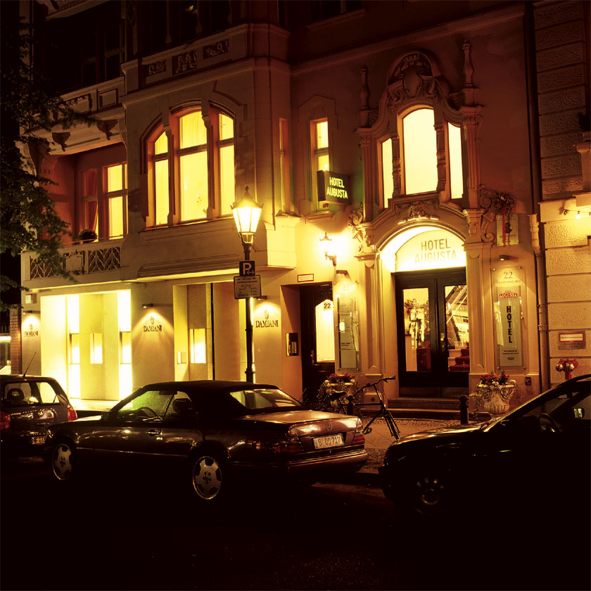Augusta Hotel
