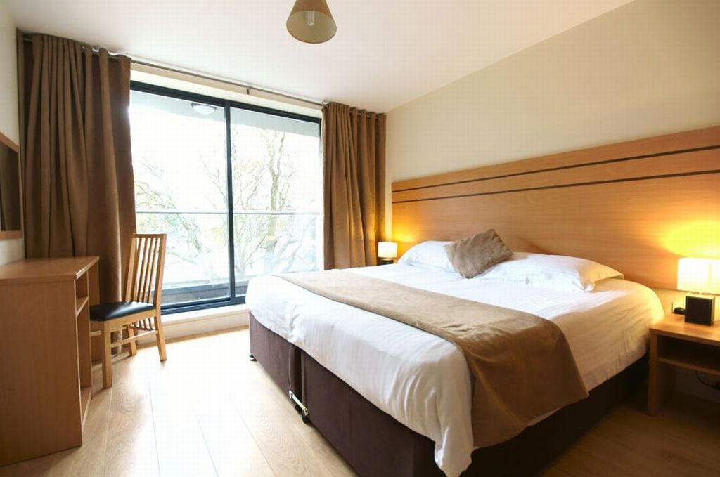 Lodge Drive Serviced Apartments