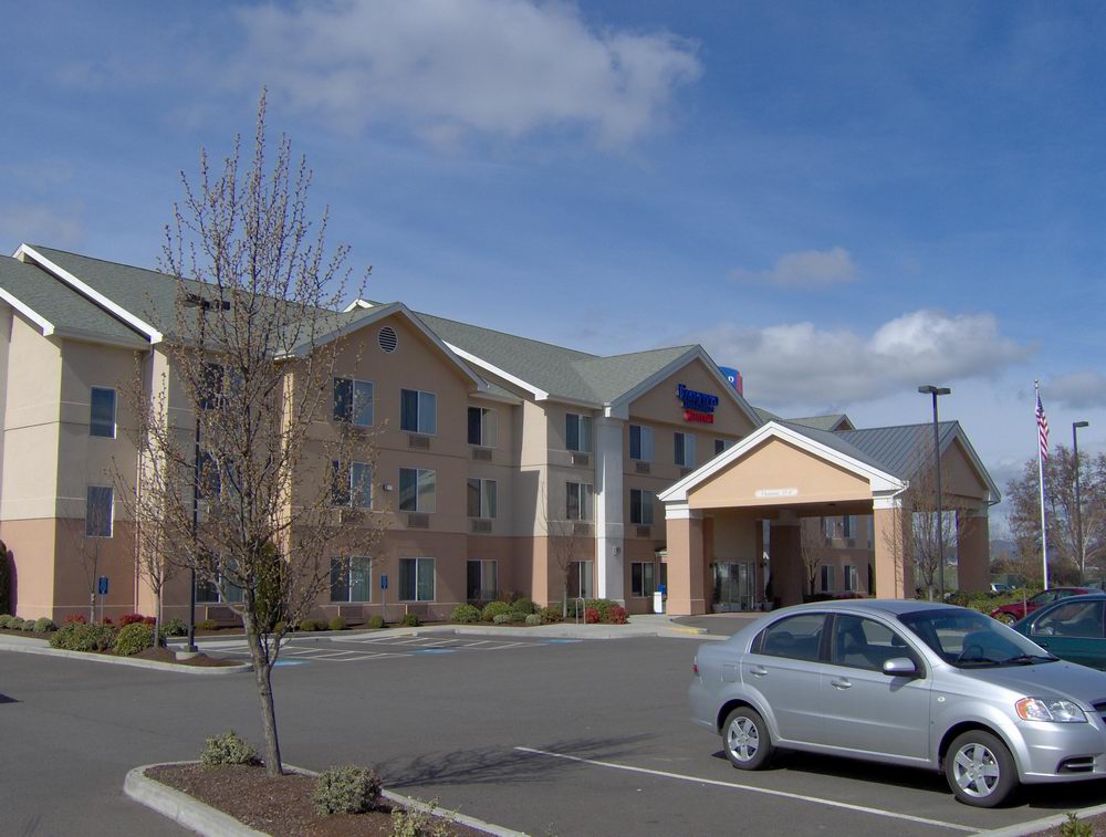 La Quinta Inn & Sts Cntr Point Medford