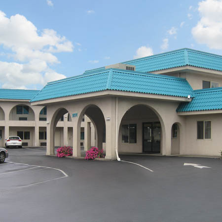 Timberland Inn & Suites