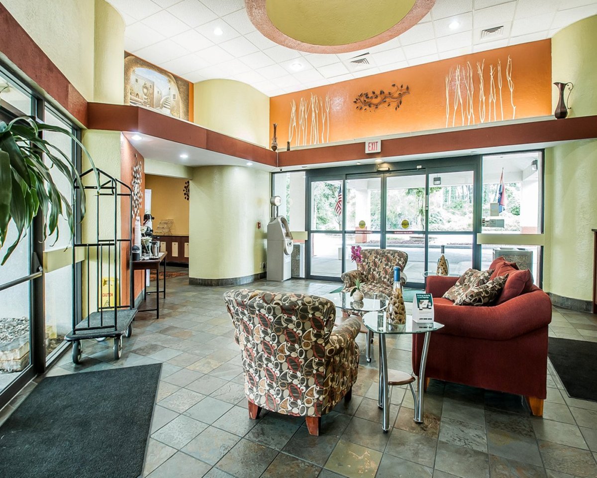 Quality Inn & Suites Kansas City