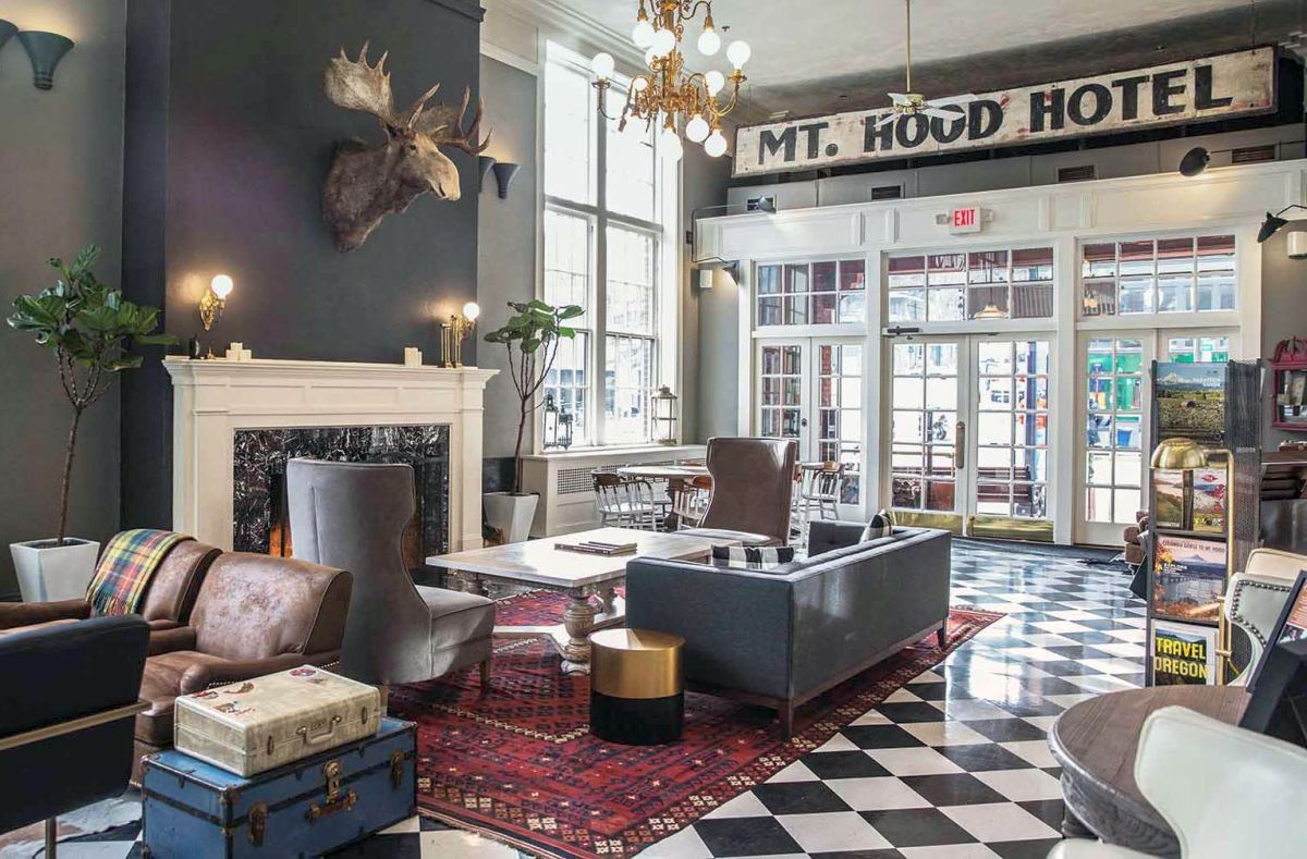 Hood River Hotel